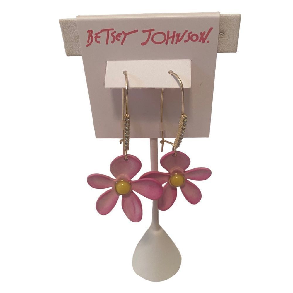 Betsey Johnson Pretty Pink Flower Petal Drop Earrings.